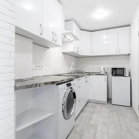 Near Park Franka Apartman