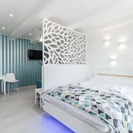 Апартаменты Near Park Franka