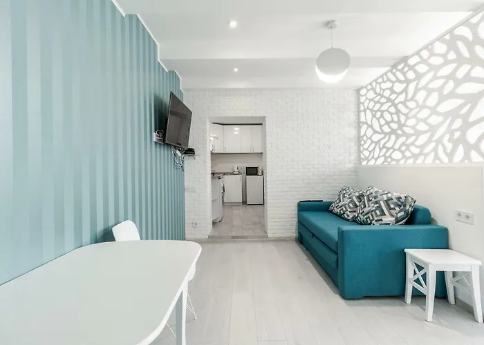 Near Park Franka إلفيف