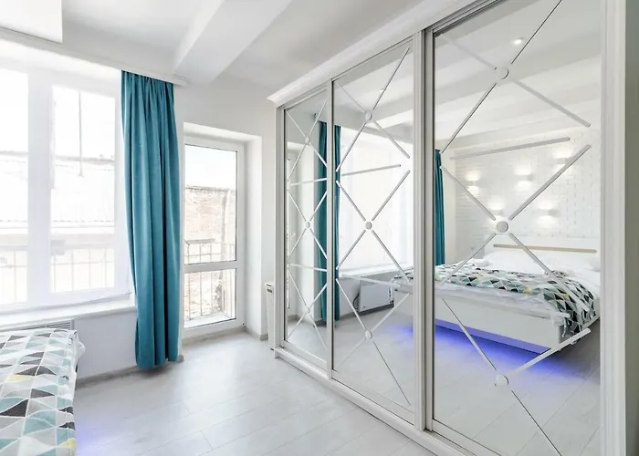 Near Park Franka * إلفيف