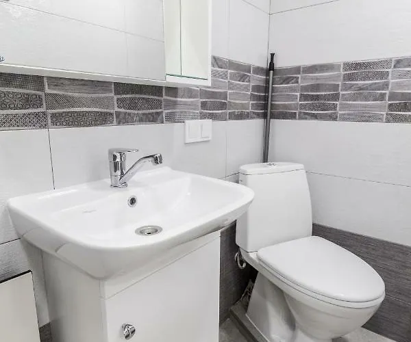 דירה Near Park Franka